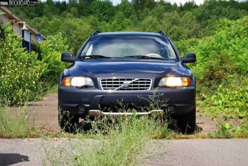 Volvo XC -- 04 XC70
